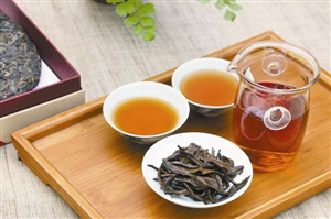 经期喝茶，是养颜还是伤身？听听专家怎么说～